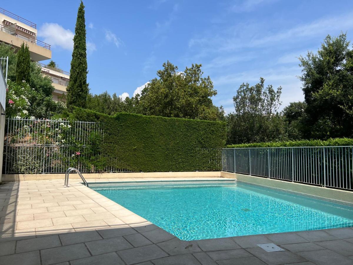 La Villa Ondine - Spacieux Appartement Sur Les Collines Nicoises - Piscine - 2 Parkings - Clim - Wifi Nice Eksteriør billede
